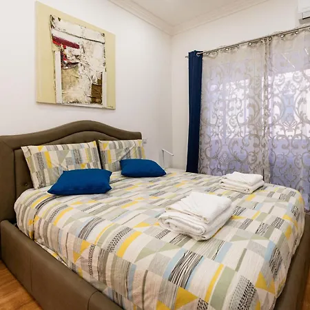 Apartment La Piazza By Interhome Sanremo